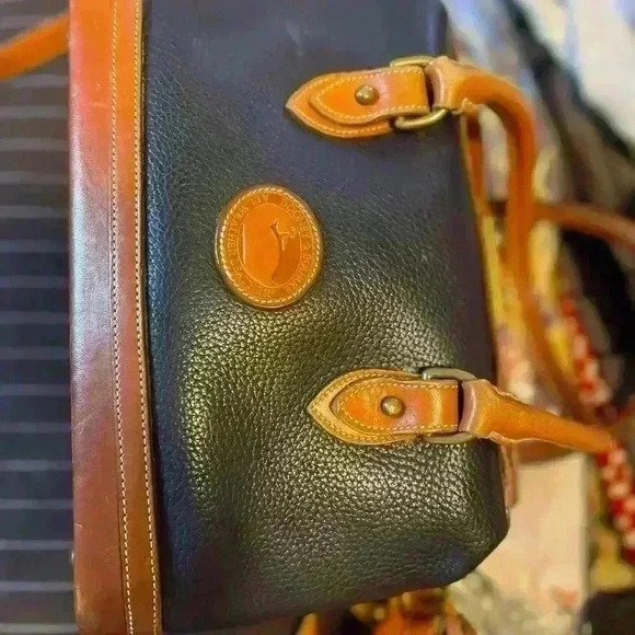 Dooney & Bourke Vintage Doctor Satchel - Picture 7 of 14